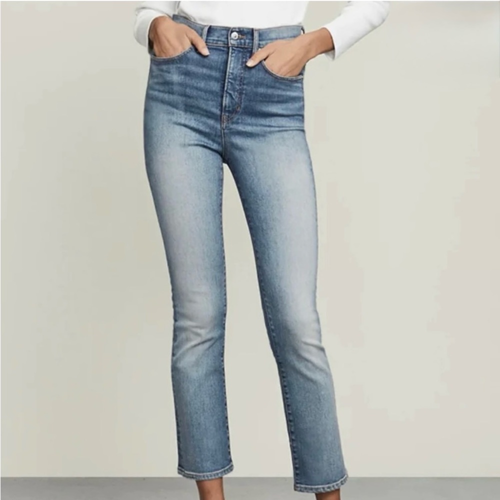 Veronica Beard Carly Kick Flare High Rise Jeans Clearwater Wash